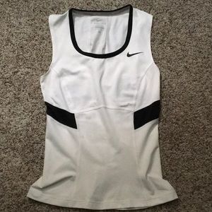 Nike top